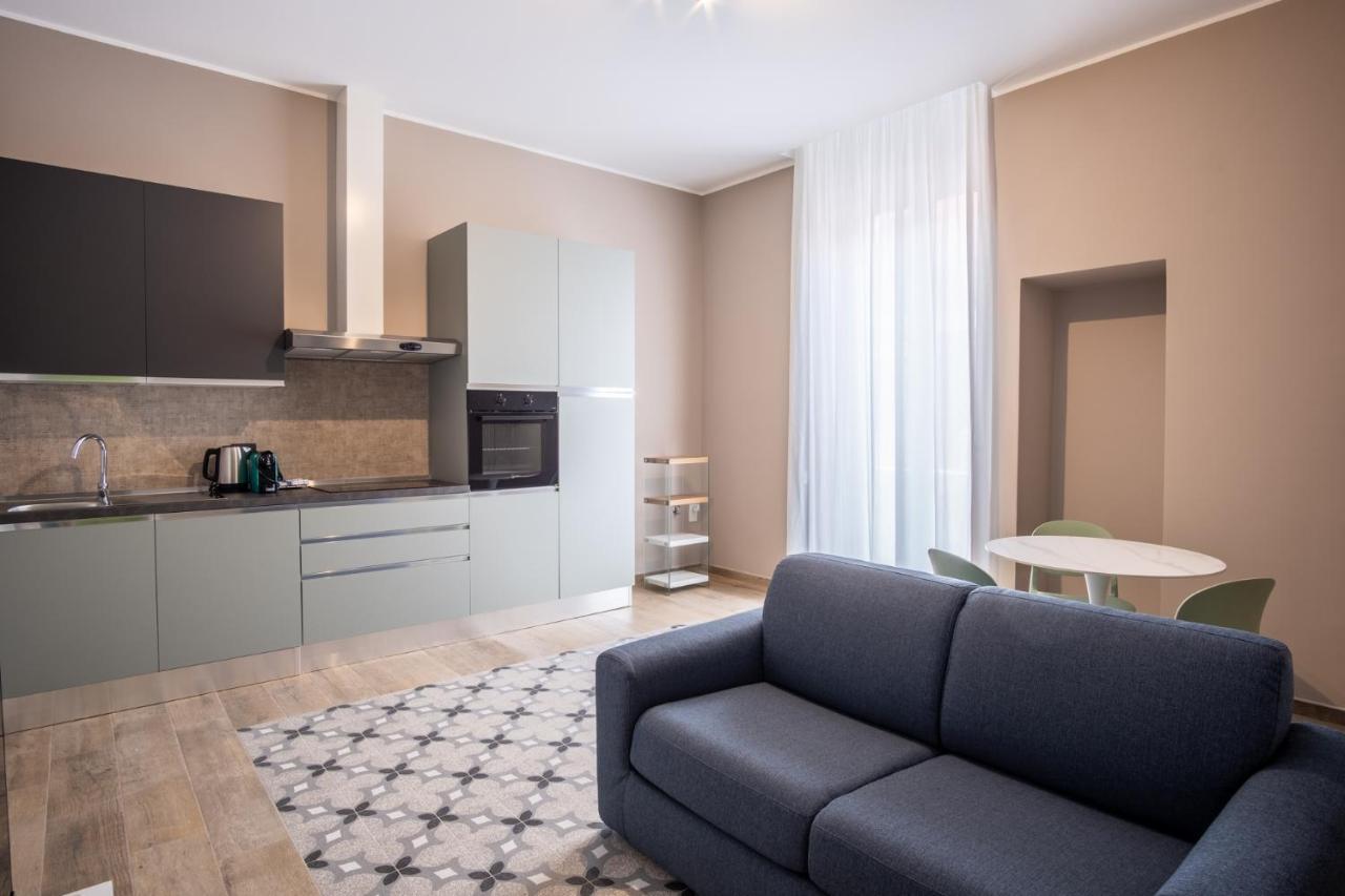 Palazzo Zippitelli Apartments Bari Exteriör bild