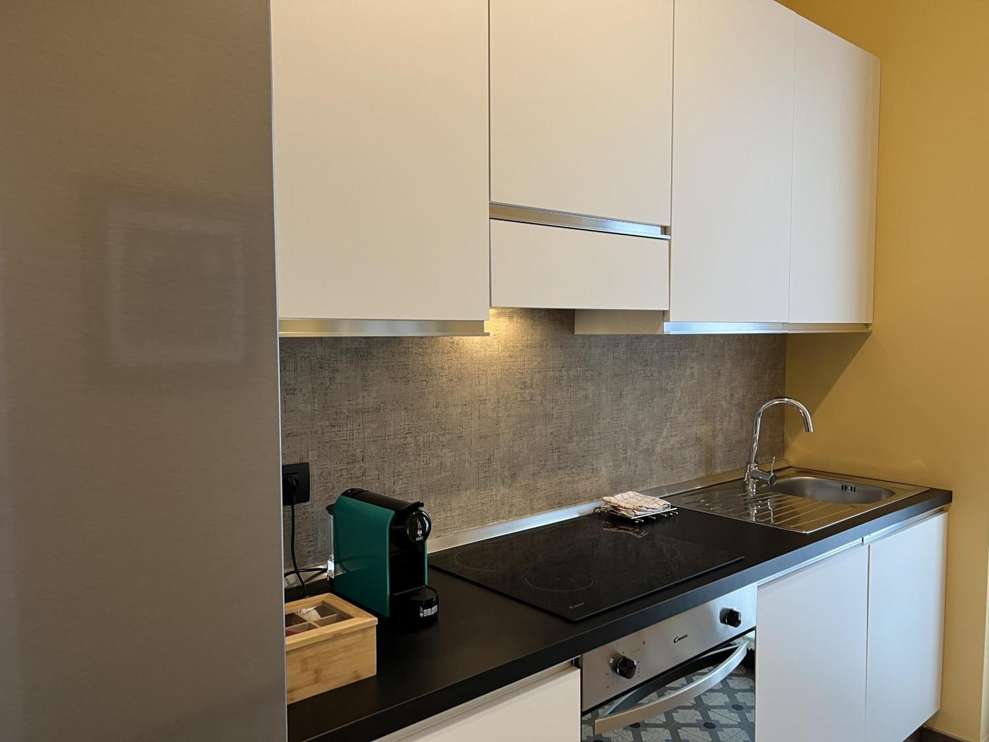 Palazzo Zippitelli Apartments Bari Rum bild
